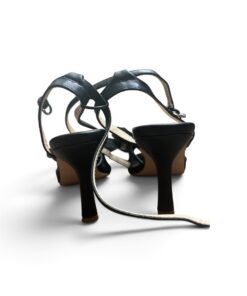 Elegant kitten-heel slingback pump - Image 4